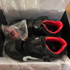 Peloton size 42 cycling shoes.